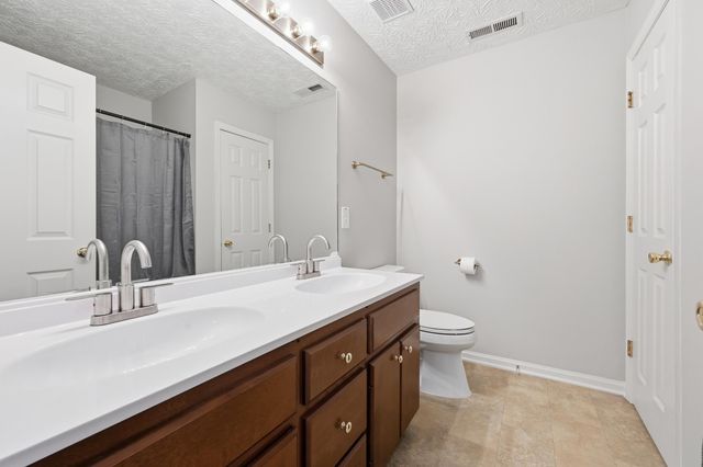 833 Isaac Shelby Circle, Frankfort, KY 40601