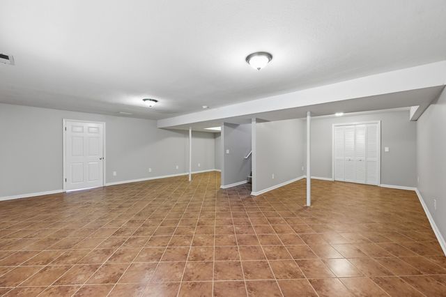 833 Isaac Shelby Circle, Frankfort, KY 40601