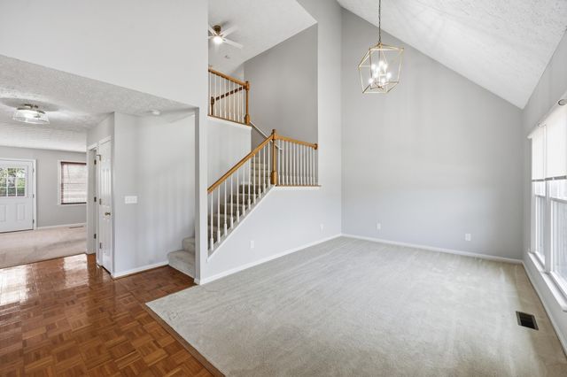 833 Isaac Shelby Circle, Frankfort, KY 40601