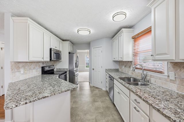 833 Isaac Shelby Circle, Frankfort, KY 40601