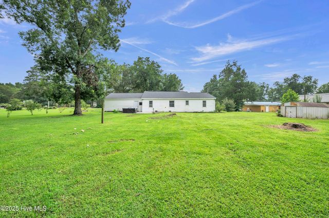 5112 Chadbourn Highway, Chadbourn, NC 28431