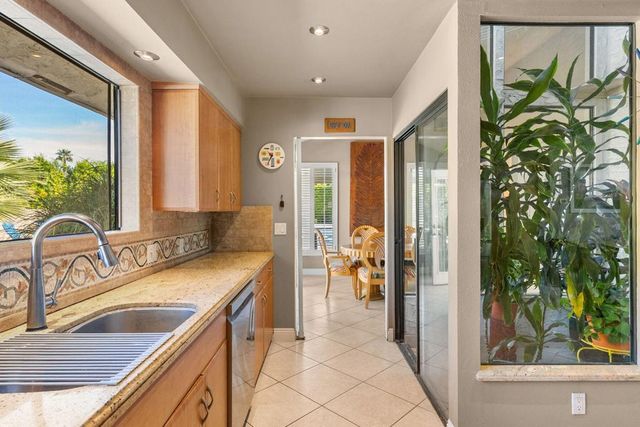 19 Lincoln Place, Rancho Mirage, CA 92270