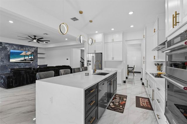 7208 GREAT EGRET BOULEVARD, Sarasota, FL 34241