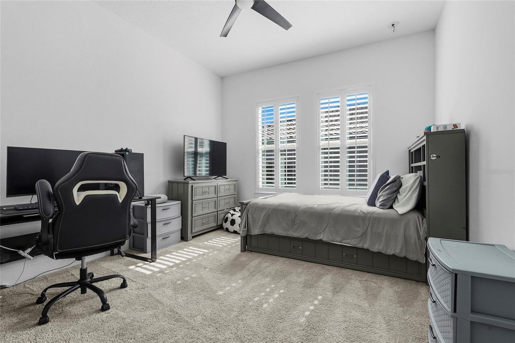 Image 27 of property listing at 7208 GREAT EGRET BOULEVARD, Sarasota, FL 34241