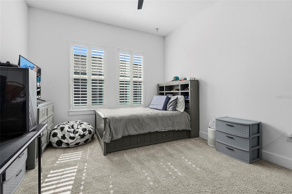 Image 28 of property listing at 7208 GREAT EGRET BOULEVARD, Sarasota, FL 34241