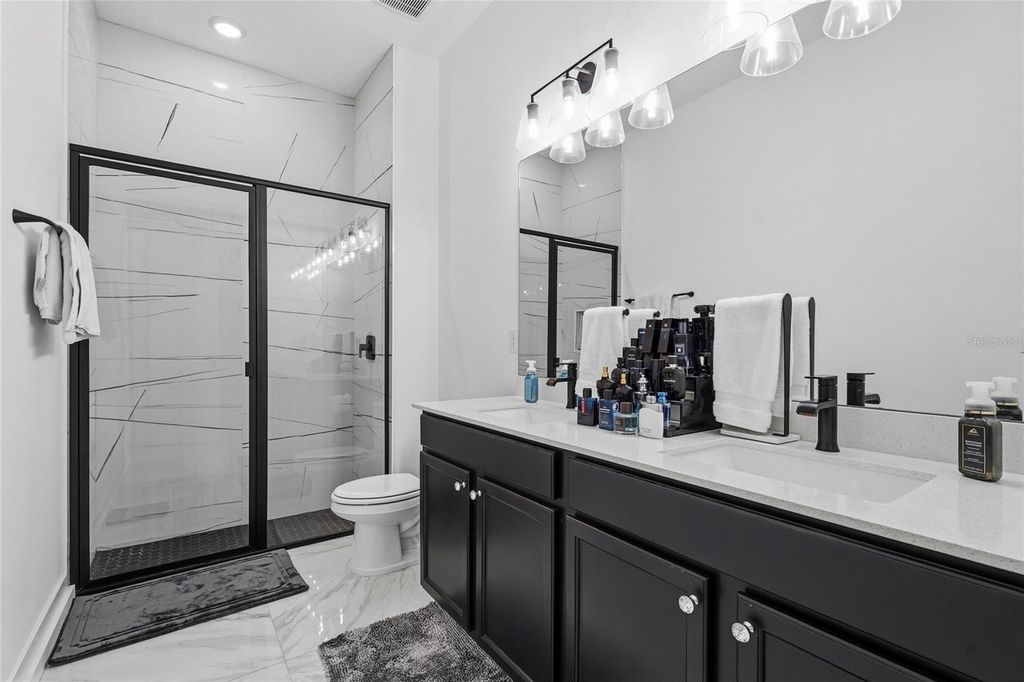 Image 29 of property listing at 7208 GREAT EGRET BOULEVARD, Sarasota, FL 34241