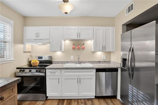 6700 Roswell Road 22B, Atlanta, GA 30328