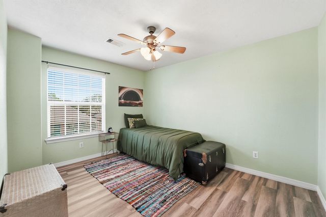 6215 Lake Chase Court, Katy, TX 77493