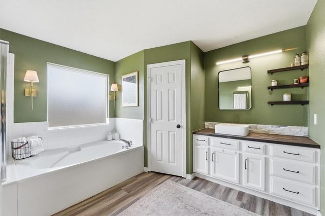 6215 Lake Chase Court, Katy, TX 77493