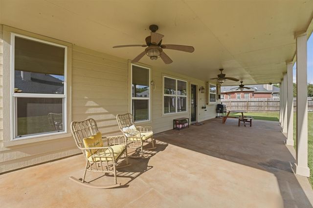 6215 Lake Chase Court, Katy, TX 77493