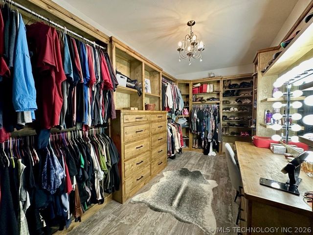 2724 Lark Road, Kingston, OK 73439