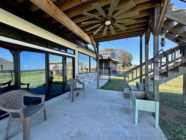 2724 Lark Road, Kingston, OK 73439