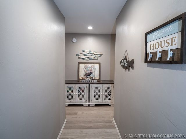 2724 Lark Road, Kingston, OK 73439