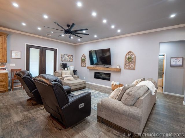 2724 Lark Road, Kingston, OK 73439