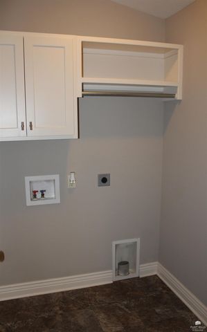 4436 Filaree Court, Manhattan, KS 66502
