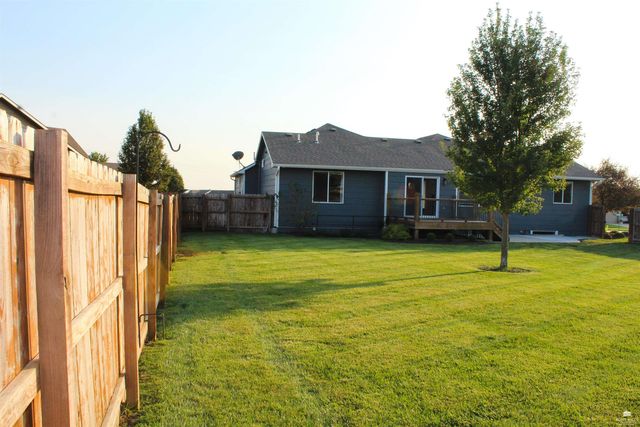 4436 Filaree Court, Manhattan, KS 66502
