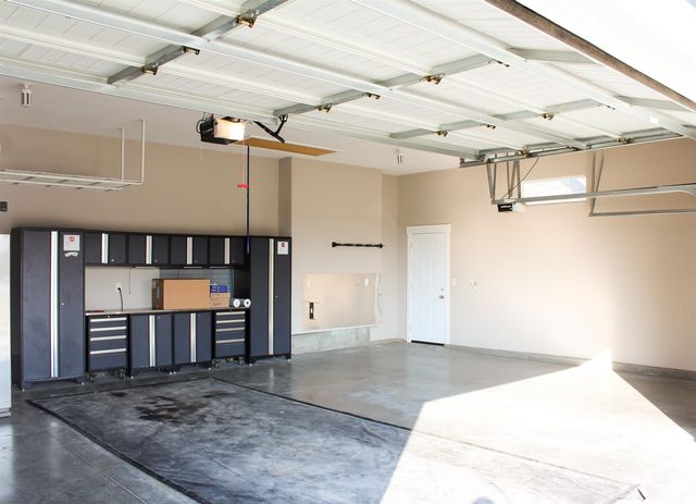 4436 Filaree Court, Manhattan, KS 66502