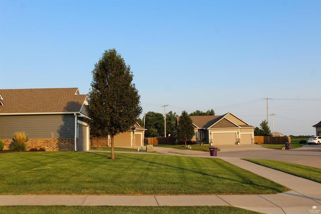 4436 Filaree Court, Manhattan, KS 66502