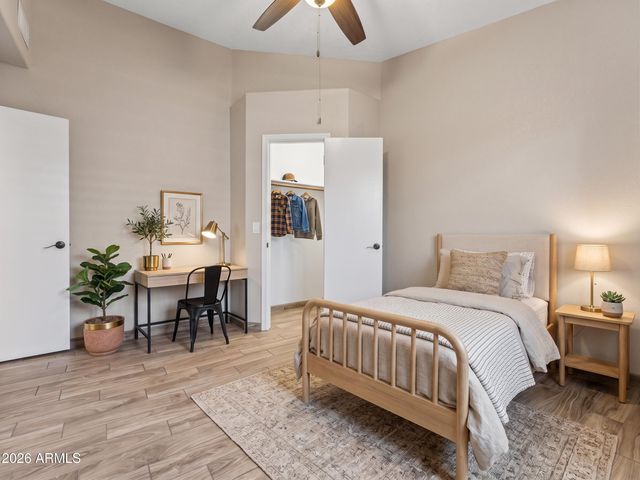 4327 E Siesta Lane, Phoenix, AZ 85050