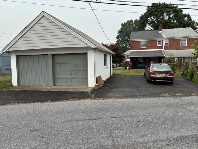 2056 Virginia, Allentown City, PA 18103