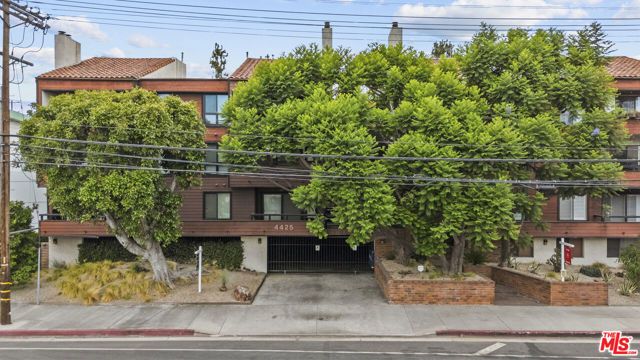 4425 Whitsett Avenue 214, Los Angeles, CA 91604