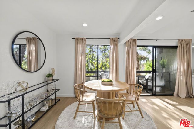 4425 Whitsett Avenue 214, Los Angeles, CA 91604