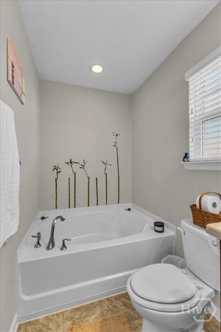 33 Concordia Drive, Savannah, GA 31419