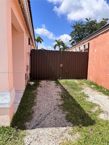 14350 SW 175th St 0, Miami, FL 33177