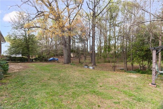 11 swaim Drive, Thomasville, NC 27360