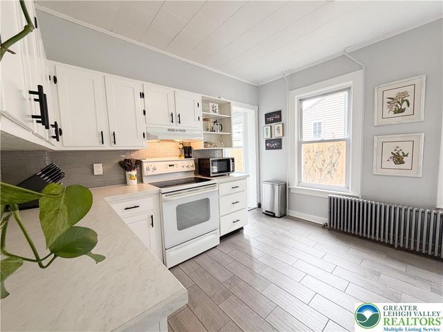 41 Evergreen Street, Nazareth Boro, PA 18064