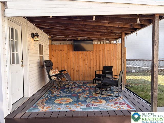 41 Evergreen Street, Nazareth Boro, PA 18064