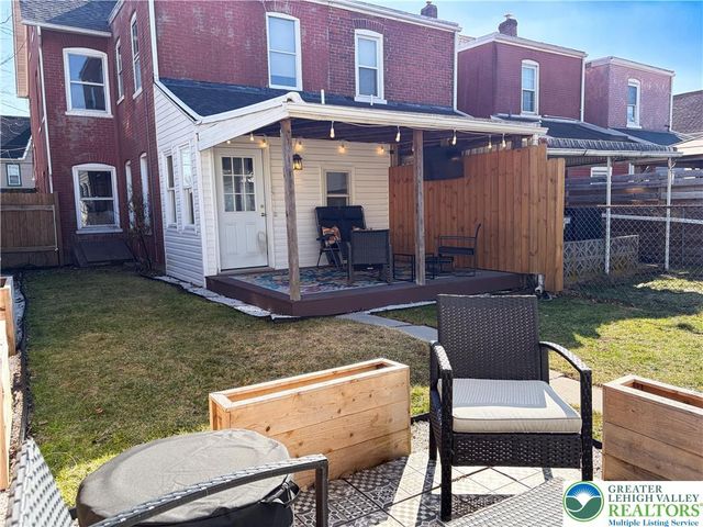 41 Evergreen Street, Nazareth Boro, PA 18064