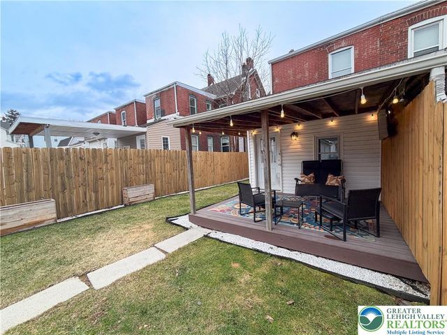 41 Evergreen Street, Nazareth Boro, PA 18064