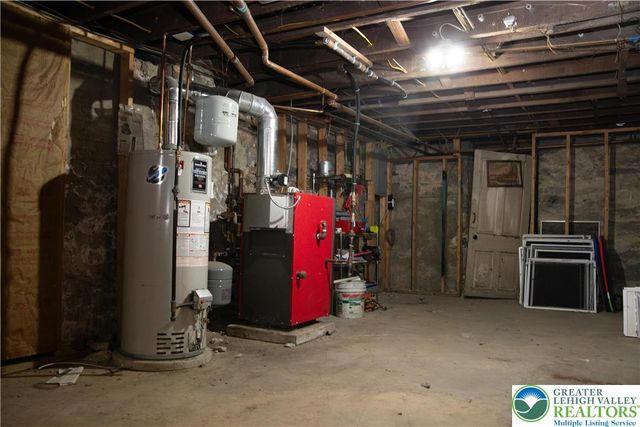 41 Evergreen Street, Nazareth Boro, PA 18064