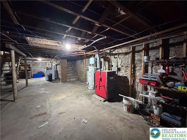 41 Evergreen Street, Nazareth Boro, PA 18064