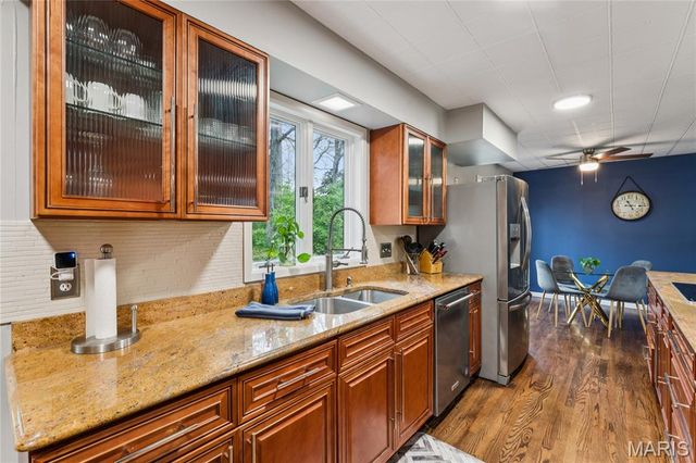 39 Metz Court, Lake St Louis, MO 63367