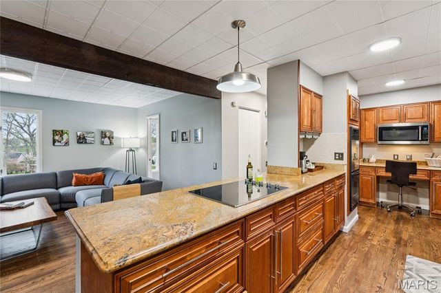 39 Metz Court, Lake St Louis, MO 63367