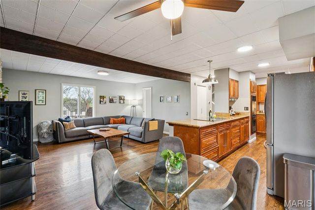 39 Metz Court, Lake St Louis, MO 63367