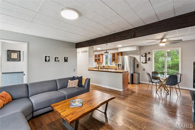 39 Metz Court, Lake St Louis, MO 63367