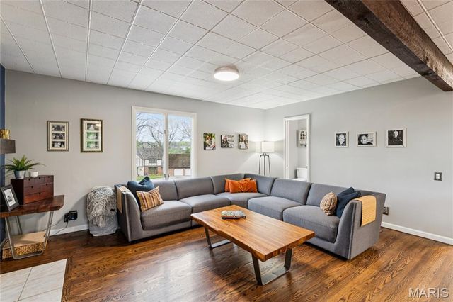 39 Metz Court, Lake St Louis, MO 63367