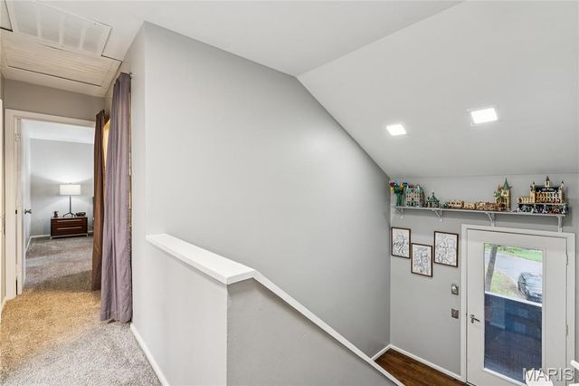 39 Metz Court, Lake St Louis, MO 63367