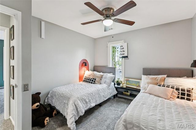 39 Metz Court, Lake St Louis, MO 63367