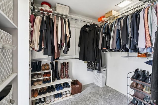 39 Metz Court, Lake St Louis, MO 63367