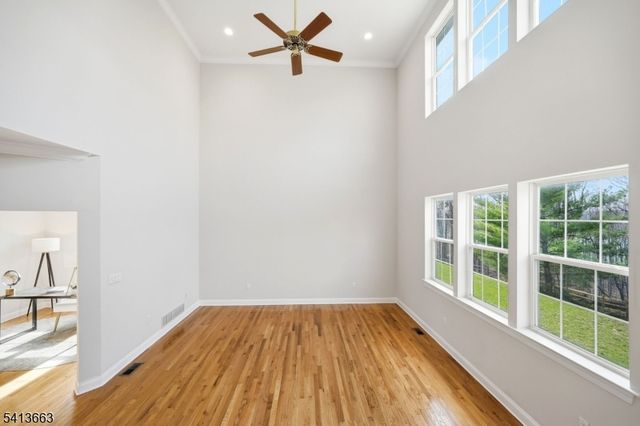 18 Glen Rock Rd, Cedar Grove Twp., NJ 07009