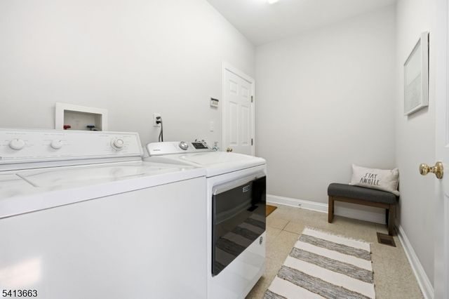 18 Glen Rock Rd, Cedar Grove Twp., NJ 07009