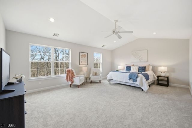 18 Glen Rock Rd, Cedar Grove Twp., NJ 07009