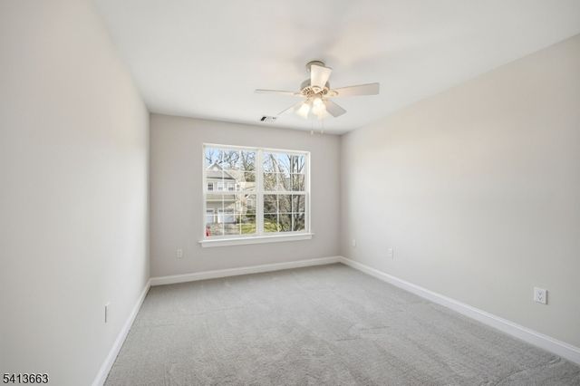 18 Glen Rock Rd, Cedar Grove Twp., NJ 07009