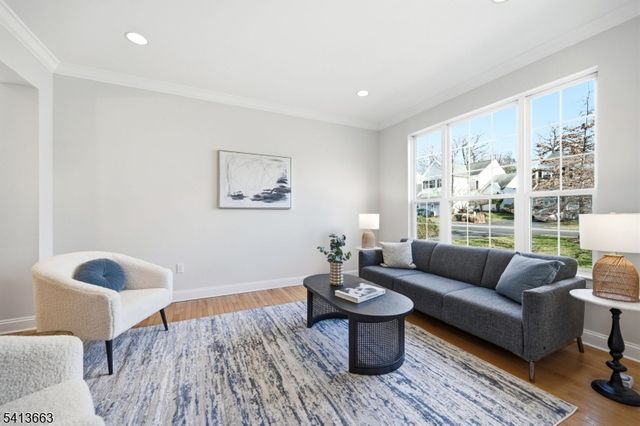 18 Glen Rock Rd, Cedar Grove Twp., NJ 07009