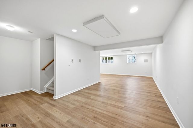 18 Glen Rock Rd, Cedar Grove Twp., NJ 07009