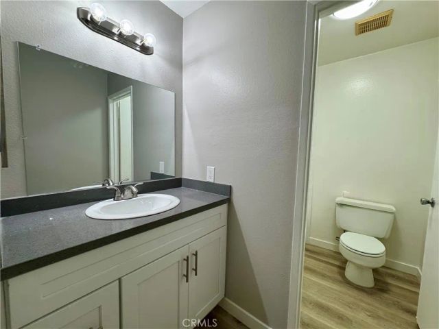 7631 Ellis Avenue B, Huntington Beach, CA 92648